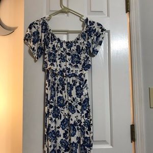 Off the Shoulder Maxi Dress